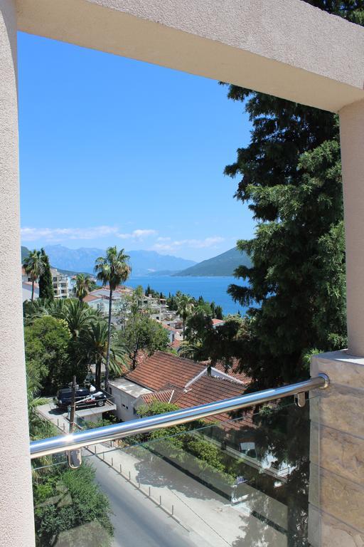 Swiss Residence Montenegro Херцег-Нови Экстерьер фото